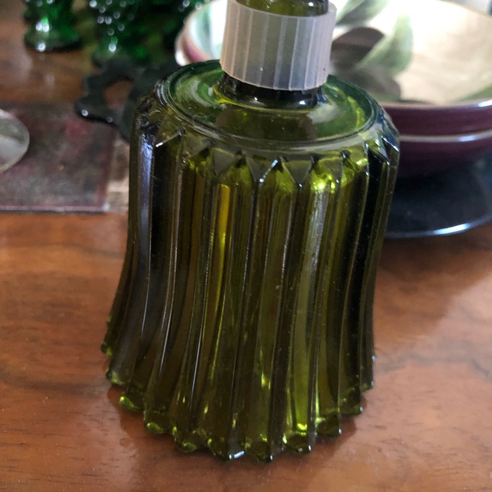 Vintage Green Glass Votive Candle Holder - Picture 4 of 6